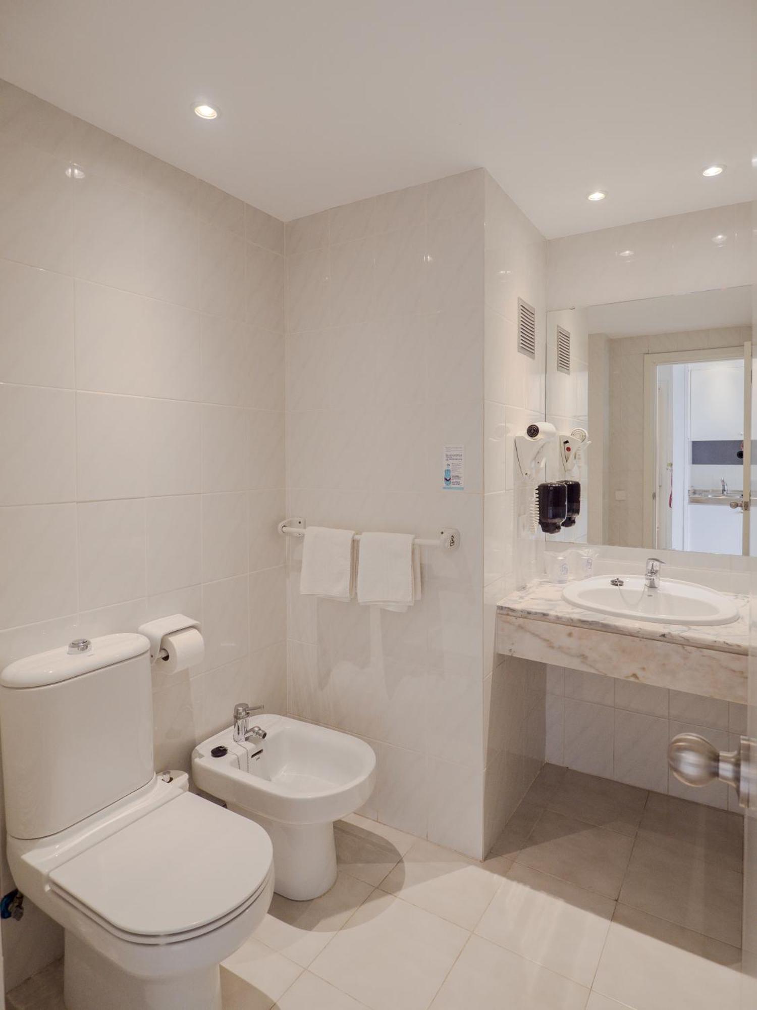 كالا مييور Apartamentos La Santa Maria المظهر الخارجي الصورة